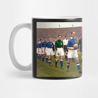 1948 cup walkout onto the pitch Mug